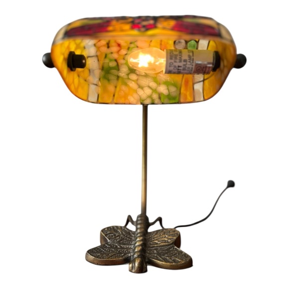 ❤️💛VTG Tiffany Style Dragonfly Multicolor Stained Glass And Bronze Accent Lamp - Picture 3 of 15